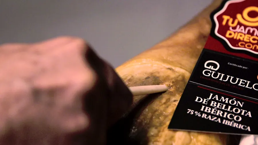 Plano detalle de spot publicitario de jamón ibérico